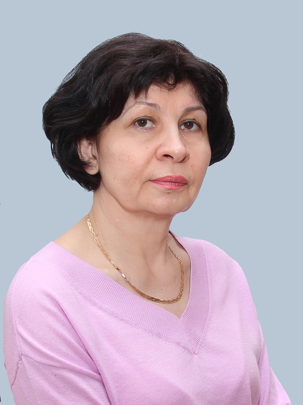 Саругланова Аминат Агафендиевна.